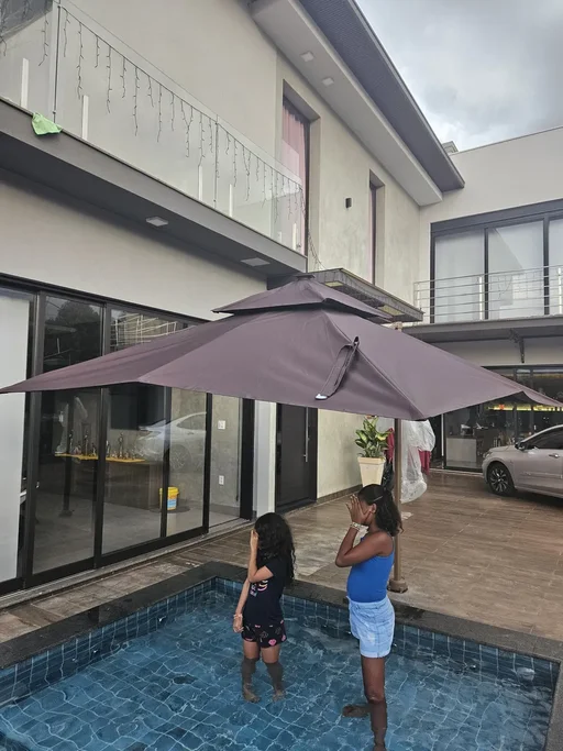 Instalação profissional do ombrelone